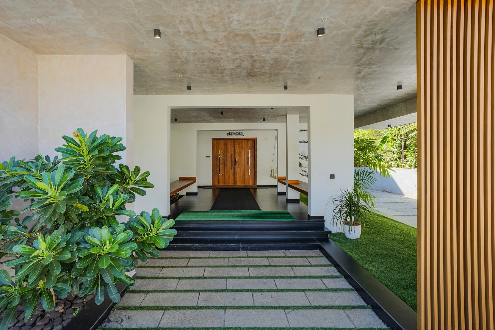 Contemporary Kerala house architecture residential project